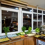 Hotel Grand Gross 3*