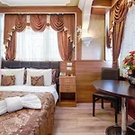 Grand Gross Hotel 3*