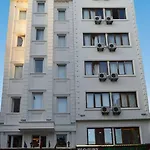 Grand Gross Hotel 3*