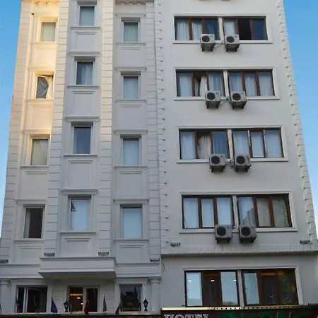 Grand Gross Отель 3*