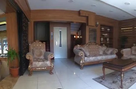 Отель Grand Gross 3*