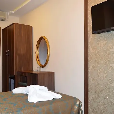 Grand Gross Hotel