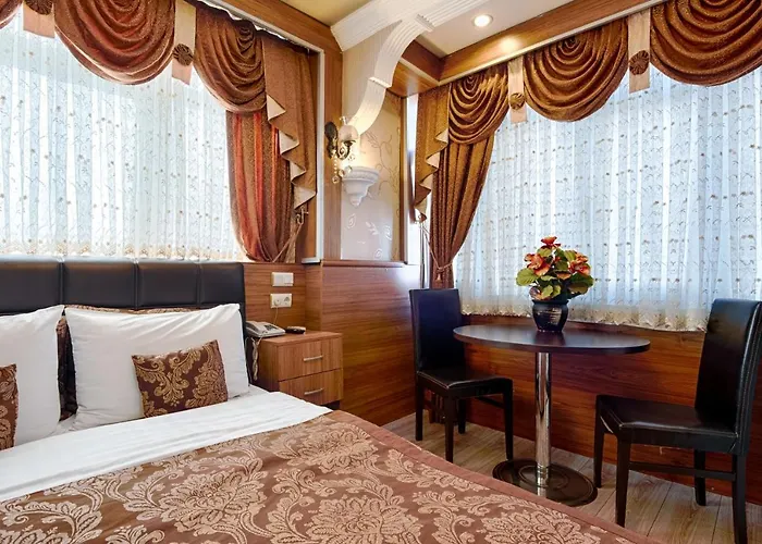 Grand Gross فندق