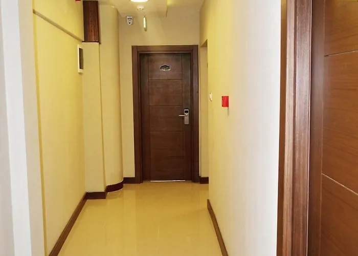 Grand Gross فندق 3*