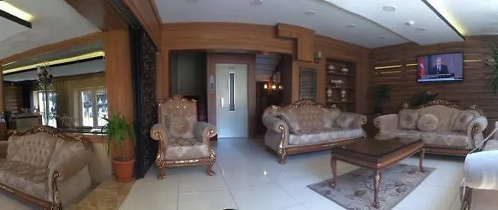 فندق Grand Gross 3*