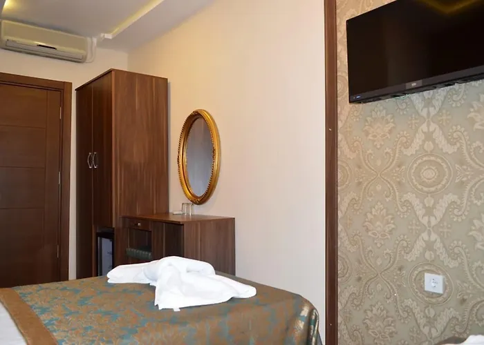 Grand Gross فندق