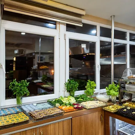 Hotel Grand Gross 3*