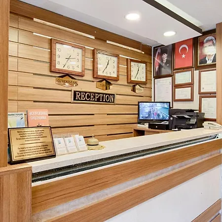 Grand Gross Hotel 3*