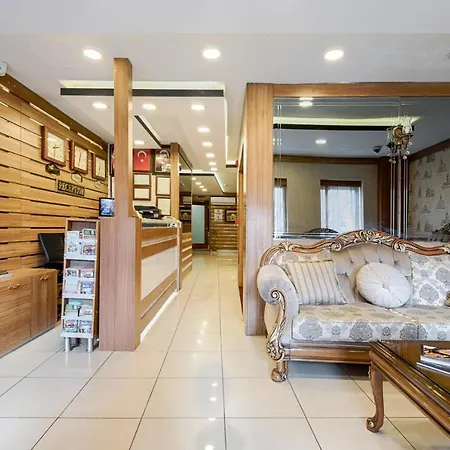 Hotel Grand Gross 3*